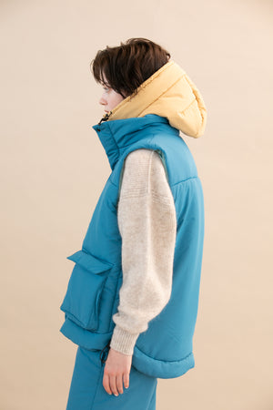 Recycle padding vest – KiiRA_Shikica Tokyo