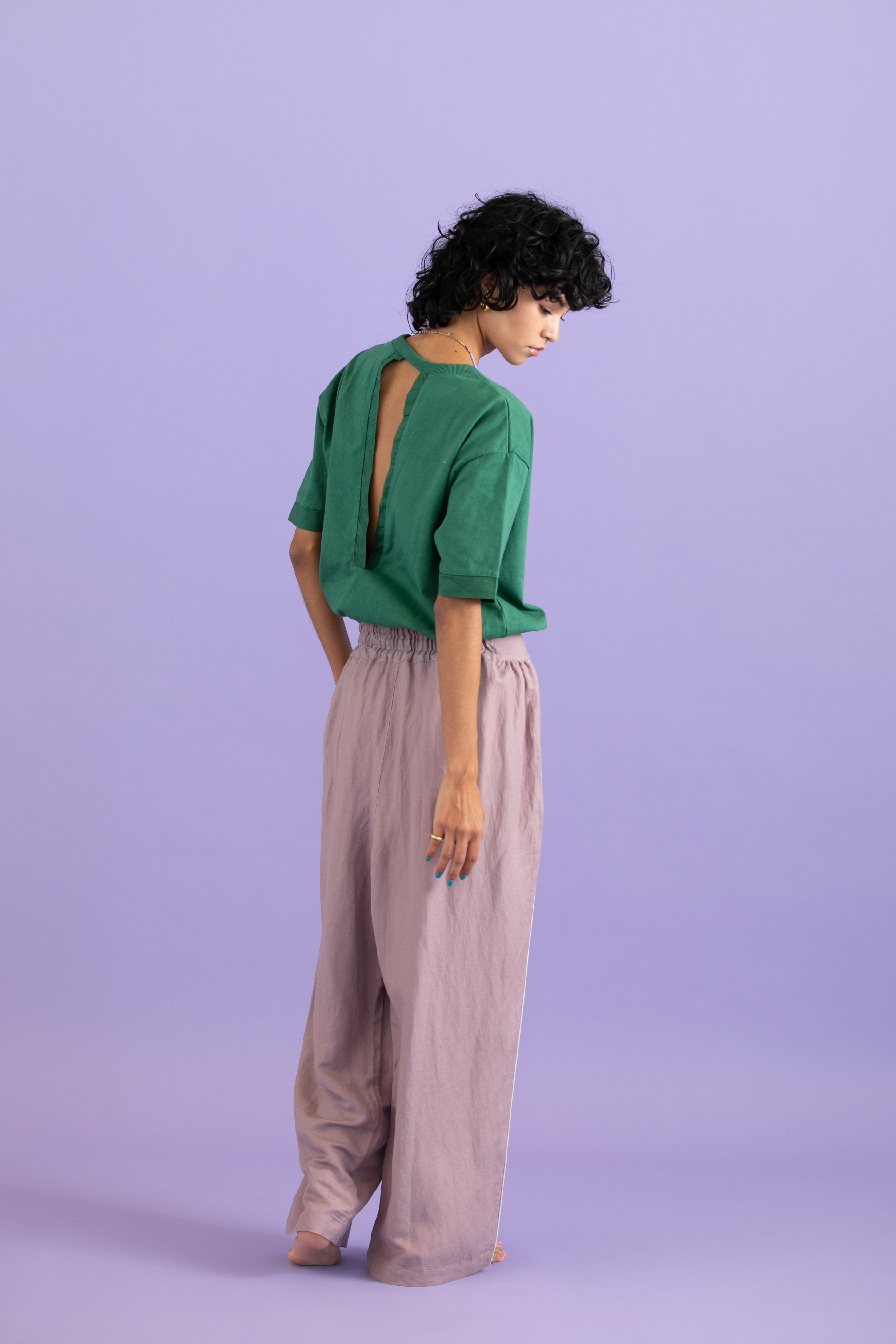 Recycle cotton v-back Tee