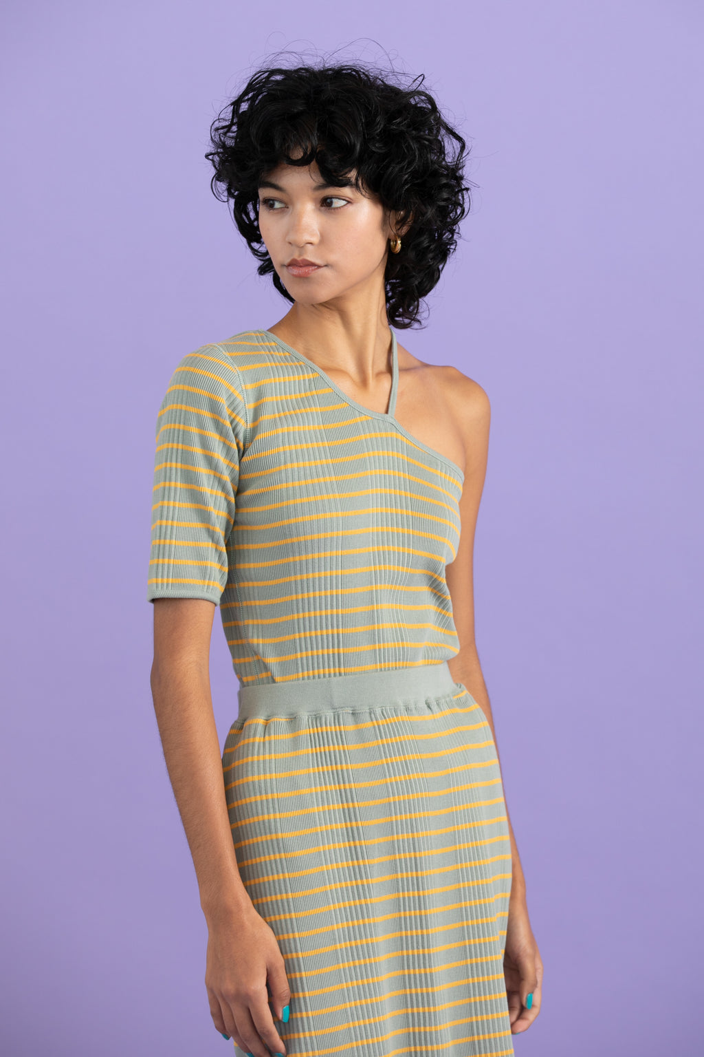 Cotton border asymmetry Tee